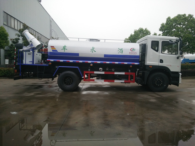 �։m܇(ch��)�|�L(f��ng)D9�F�ڞ�ˮ܇(ch��)�F�ڙC(j��)�S�Ҷ����X(qi��n)���l(f��)