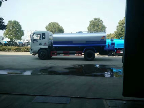 12噸灑水車圖片 12噸灑水車圖片