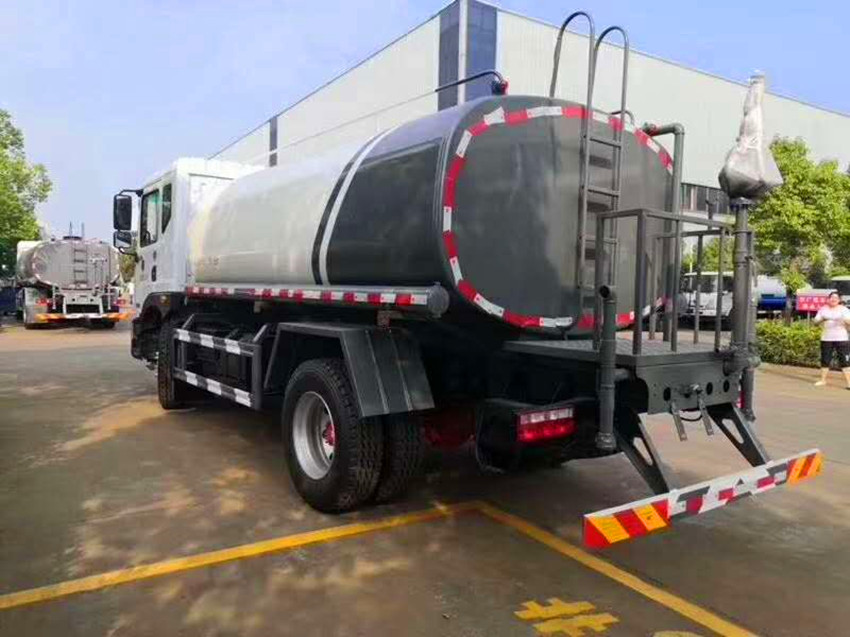 東風(fēng)D9灑水車-國(guó)六14噸灑水車廠家價(jià)格報(bào)價(jià)-程力集團(tuán) 東風(fēng)D9灑水車-國(guó)六14噸灑水車廠家價(jià)格報(bào)價(jià)-程力集團(tuán)