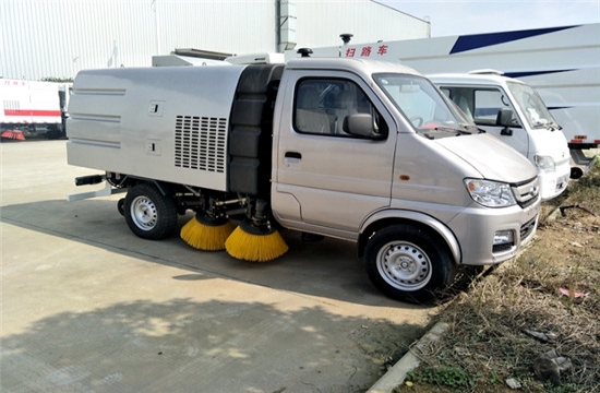 �L(zh��ng)����·܇(ch��)��2����·܇(ch��)�r(ji��)��-С�͒�·܇(ch��)�S��ֱ�N(xi��o)