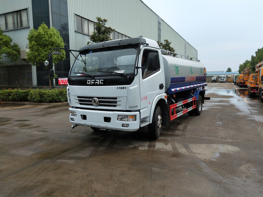 廠家供應(yīng)5噸灑水車 東風(fēng)與福田品牌均可選 新一代國(guó)六排放灑水車 廠家供應(yīng)5噸灑水車 東風(fēng)與福田品牌均可選 新一代國(guó)六排放灑水車