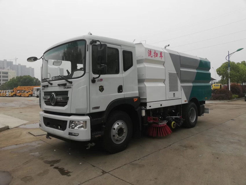 東風(fēng)天錦15方洗掃車價(jià)格-9方水7方塵 干濕兩用車 東風(fēng)天錦15方洗掃車價(jià)格-9方水7方塵 干濕兩用車