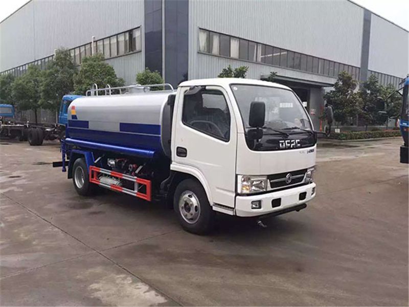 綠化灑水車 國(guó)六環(huán)衛(wèi)灑水車-程力集團(tuán) 綠化灑水車 國(guó)六環(huán)衛(wèi)灑水車-程力集團(tuán)