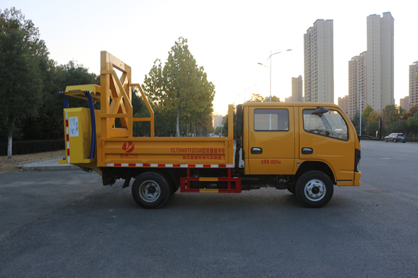 �|�L��������ײ���_܇-��ײ���_܇���a(ch��n)�S��-����ӯͨ