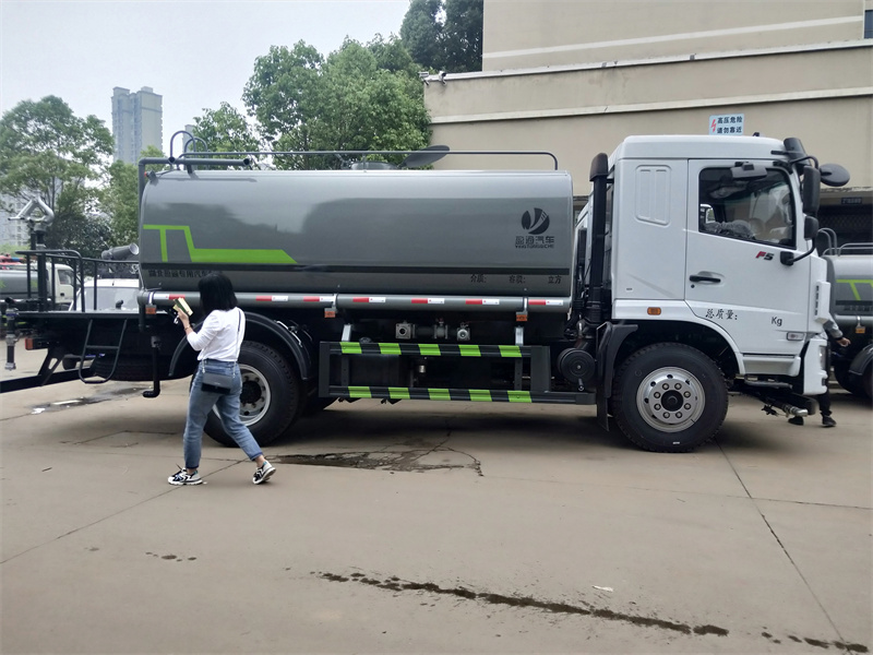 �|�L(f��ng)12����ˮ܇(ch��)