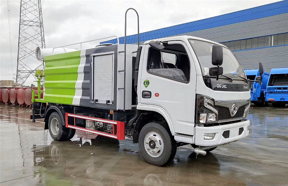 5噸霧炮車 5噸霧炮車