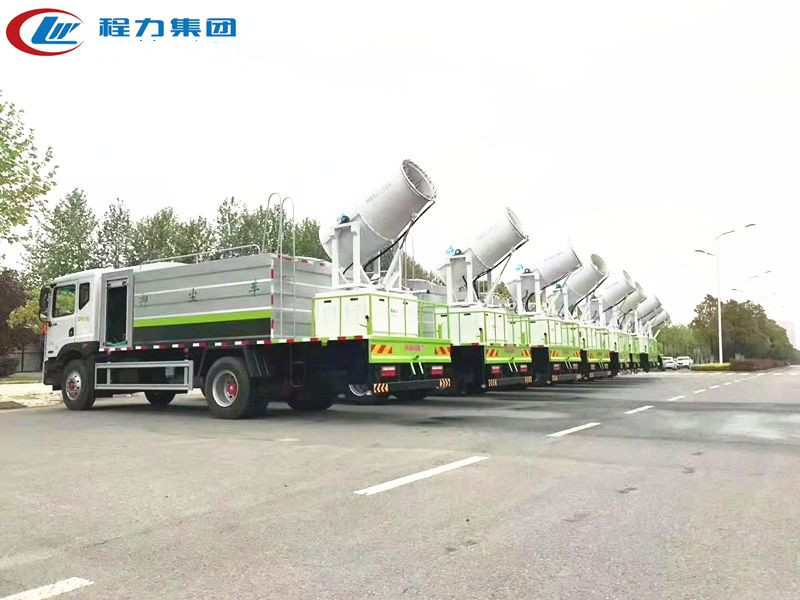 12噸D9霧炮車 12噸D9霧炮車