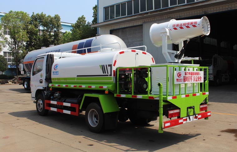 公路灑水車生產(chǎn)廠家-煤礦灑水車廠家直銷 公路灑水車生產(chǎn)廠家-煤礦灑水車廠家直銷