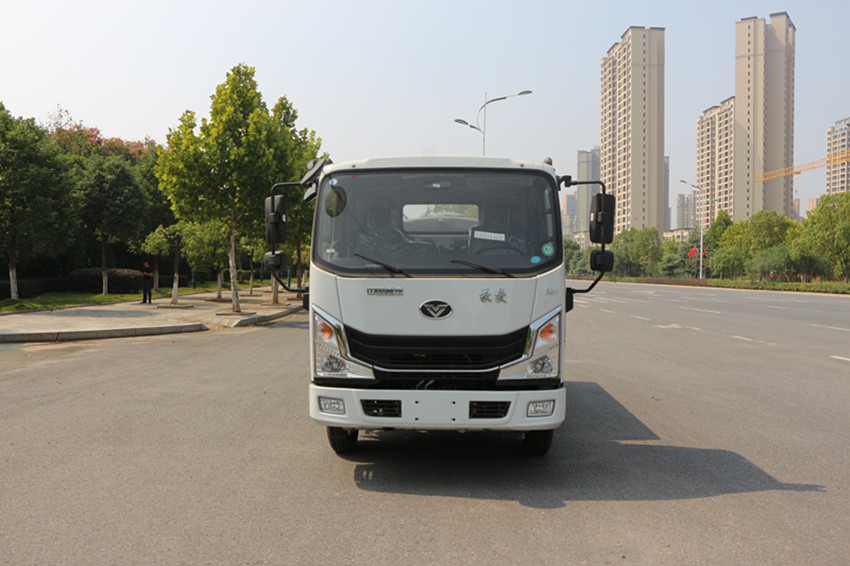 東風6噸灑水車多少錢"-東風6噸灑水車生產廠家 東風6噸灑水車多少錢"-東風6噸灑水車生產廠家