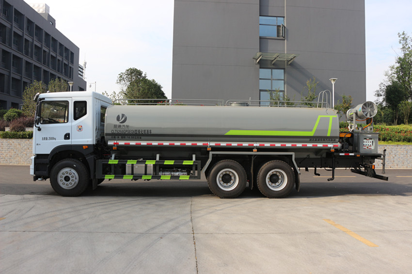 公路灑水車 公路灑水車