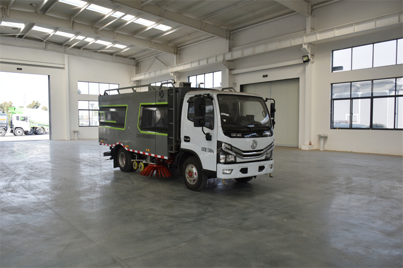 �|�L(f��ng)������5.5��ϴ��܇(ch��)-5�����܇(ch��)�S�҈�(b��o)�r(ji��)-����ӯͨ