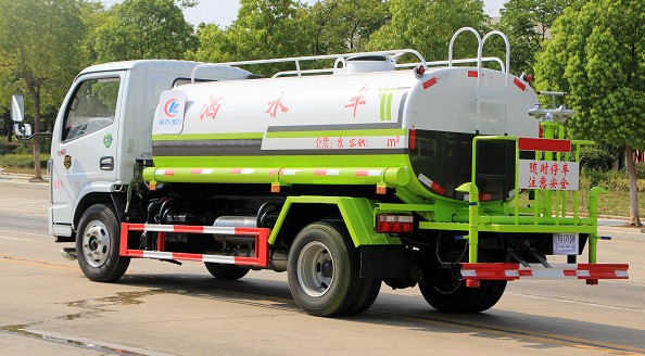 ����5���|�L(f��ng)��������ˮ܇�DƬ